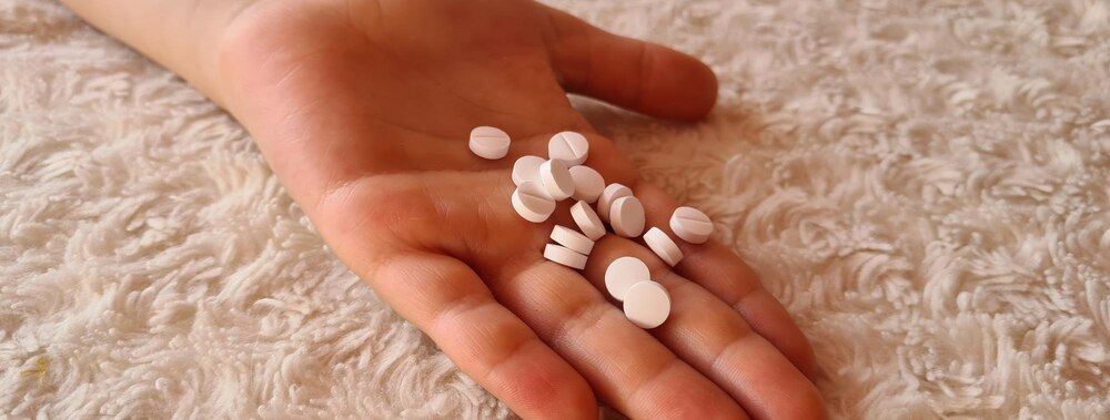 Evexipel Pellets: Understanding Safety, Side Effects, and FDA Status in 2025